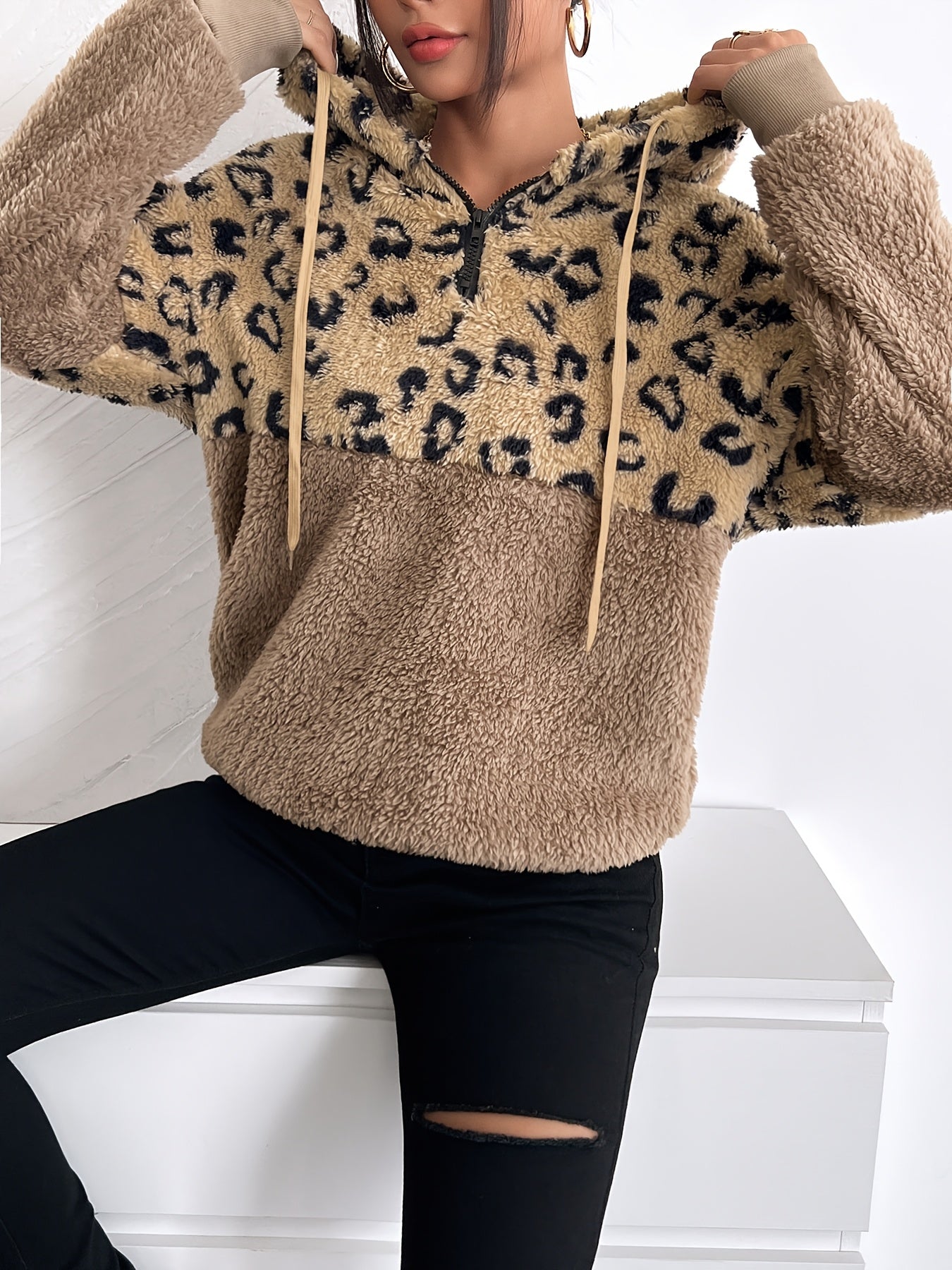 Women's Fashion Hoodie, Leopard Print Contrast, Cozy Polyester Pullover, Casual Style, Hooded Sweatshirt for Fall/Winter, Knitted Fabric