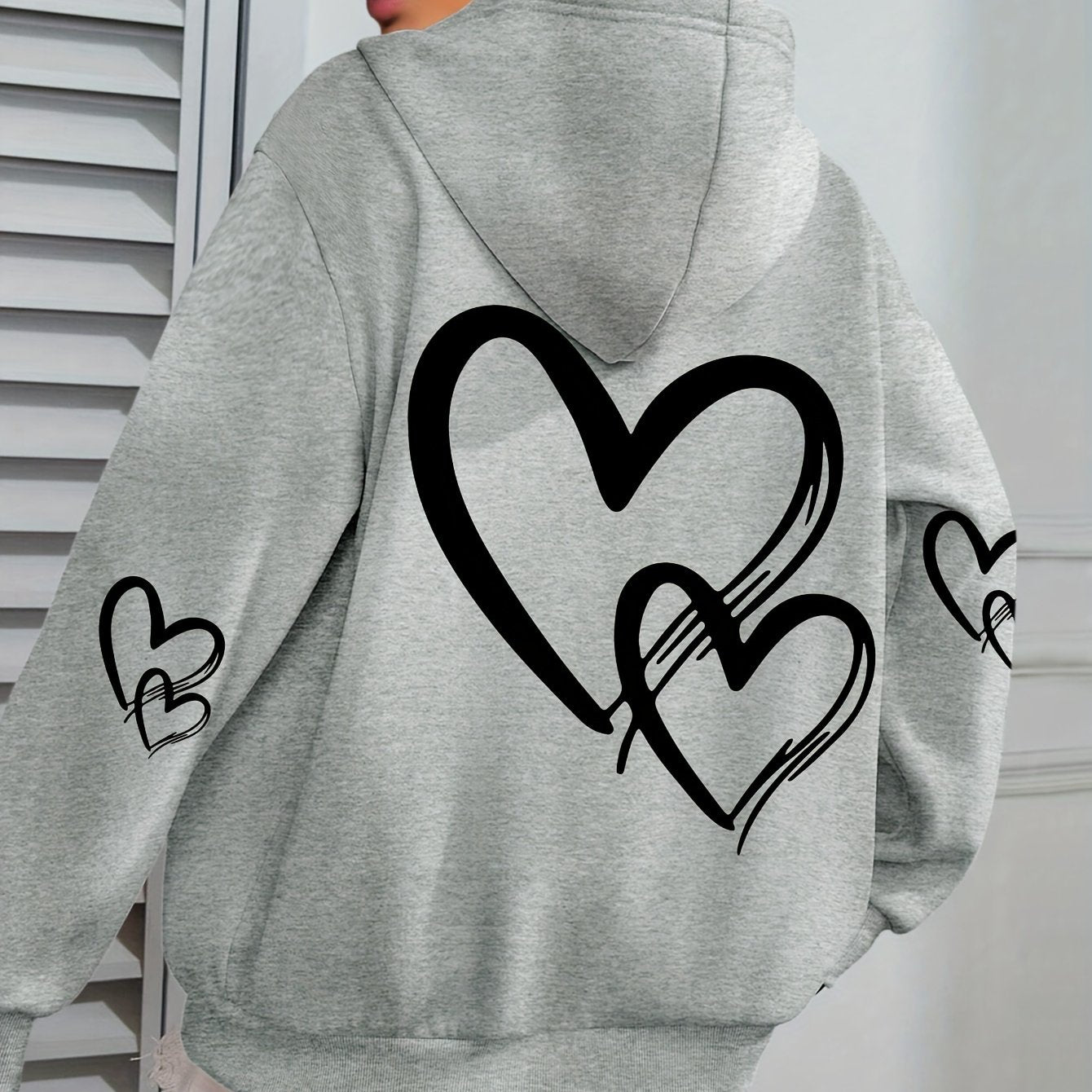 [Popular Choice] Cozy Plus Size Heart Print Hoodie with Pocket - Casual Long Sleeve Pullover for Women, Perfect for Fall & Winter